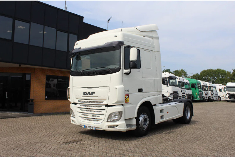 DAF XF 106.460 * RETARDER * EURO6 * 4X2 * - Cabeza tractora: foto 1 DAF XF 106.460 * RETARDER * EURO6 * 4X2 * - Cabeza tractora: foto 1