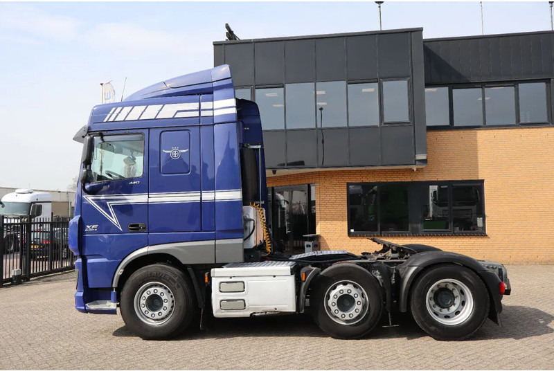 DAF XF 440 * EURO6 * 6X2 * LIFT * HYDRAULIC * - Cabeza tractora: foto 2 DAF XF 440 * EURO6 * 6X2 * LIFT * HYDRAULIC * - Cabeza tractora: foto 2