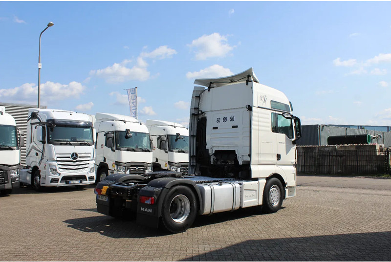 MAN TGX 18.540 * RETARDER * 4X2 * 2 TANK * RETARDER * - Cabeza tractora: foto 4 MAN TGX 18.540 * RETARDER * 4X2 * 2 TANK * RETARDER * - Cabeza tractora: foto 4