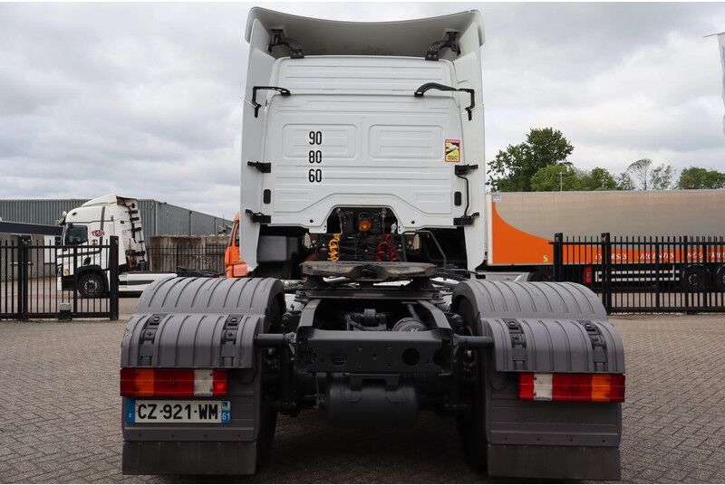 Mercedes-Benz Axor 1843 * EURO5EEV * 4X2 * RETARDER * HYDRAULIC * - Cabeza tractora: foto 4 Mercedes-Benz Axor 1843 * EURO5EEV * 4X2 * RETARDER * HYDRAULIC * - Cabeza tractora: foto 4