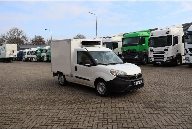 Fiat Doblò * CARRIER XARIOS 200 * - Frigorífico furgoneta: foto 5 Fiat Doblò * CARRIER XARIOS 200 * - Frigorífico furgoneta: foto 5