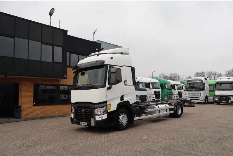 Renault T460 * EURO6 * 4X2 * NEW TIRES * - Chasis camión: foto 1 Renault T460 * EURO6 * 4X2 * NEW TIRES * - Chasis camión: foto 1