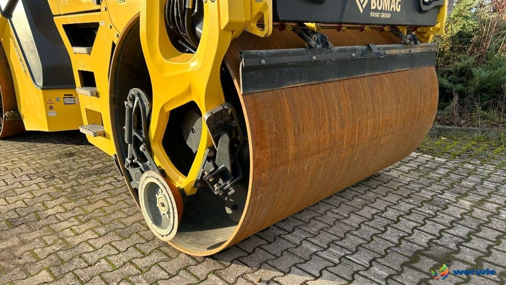 Bomag BW 206 AD-5 AM - Apisonadora de asfalto: foto 3 Bomag BW 206 AD-5 AM - Apisonadora de asfalto: foto 3