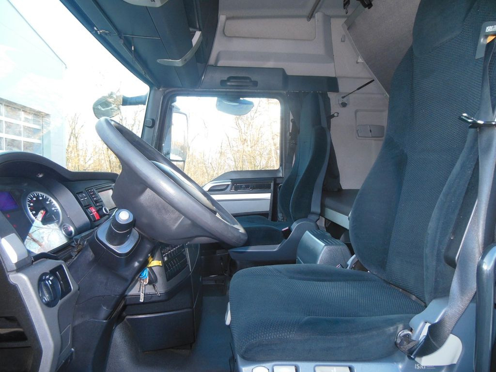 Cabeza tractora MAN TGX 18.480 LLS-U, LOWDECK + KRONE MEGA MAN TGX 18.480 LLS-U, LOWDECK: foto 24 Cabeza tractora MAN TGX 18.480 LLS-U, LOWDECK + KRONE MEGA MAN TGX 18.480 LLS-U, LOWDECK: foto 24