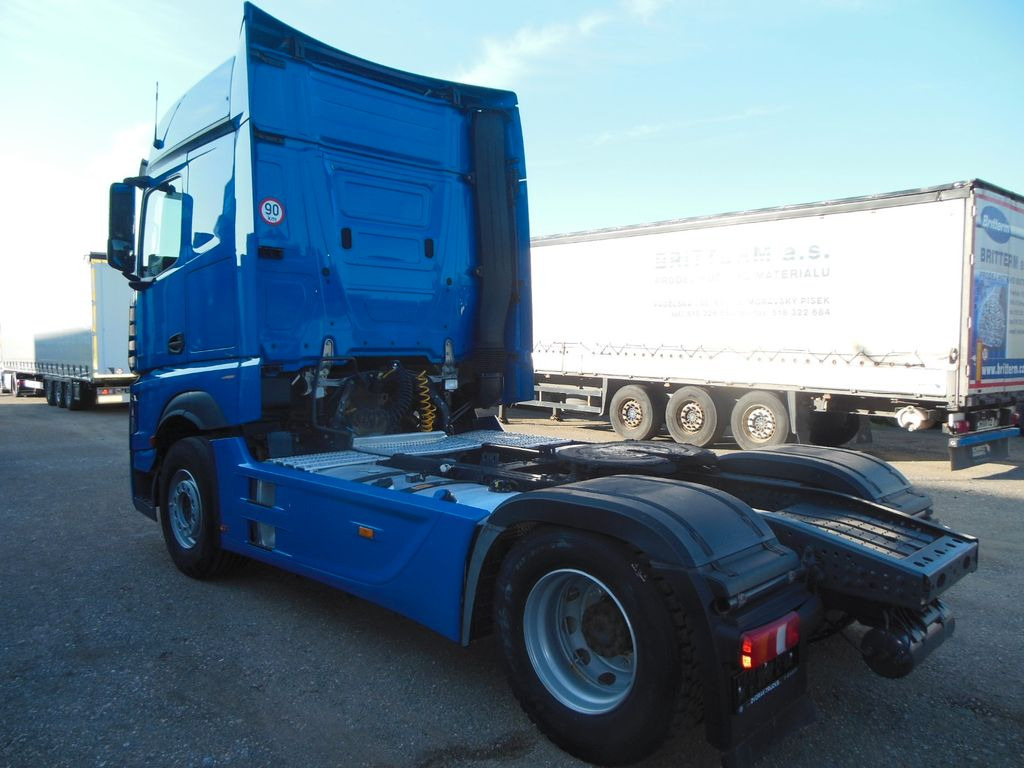 Mercedes-Benz 1845 ACTROS, STANDKLIMA - Cabeza tractora: foto 4 Mercedes-Benz 1845 ACTROS, STANDKLIMA - Cabeza tractora: foto 4