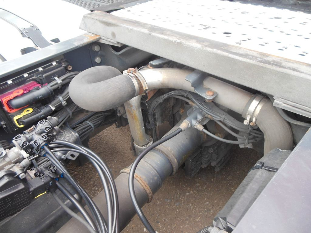 Cabeza tractora Scania R450 LOWDECK, RETARDER, STANDKLIMA, VOLL LUFT: foto 8