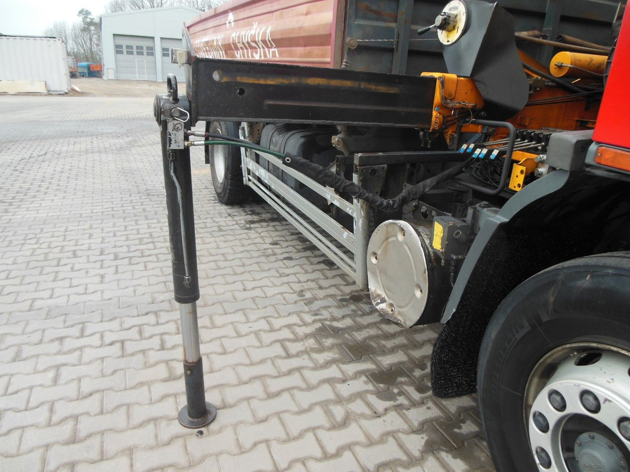 Leasing financiero de  DAF CF 65.240,KRAN EFFER 110/2S,MANUELL,BLATT,1 HAND leasing DAF CF 65.240,KRAN EFFER 110/2S,MANUELL,BLATT,1 HAND: foto 18