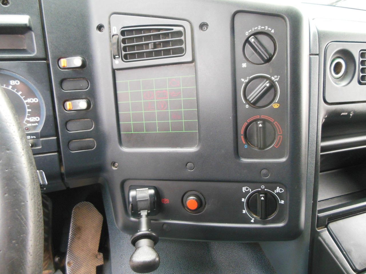 Leasing financiero de  DAF CF 65.240,KRAN EFFER 110/2S,MANUELL,BLATT,1 HAND leasing DAF CF 65.240,KRAN EFFER 110/2S,MANUELL,BLATT,1 HAND: foto 26