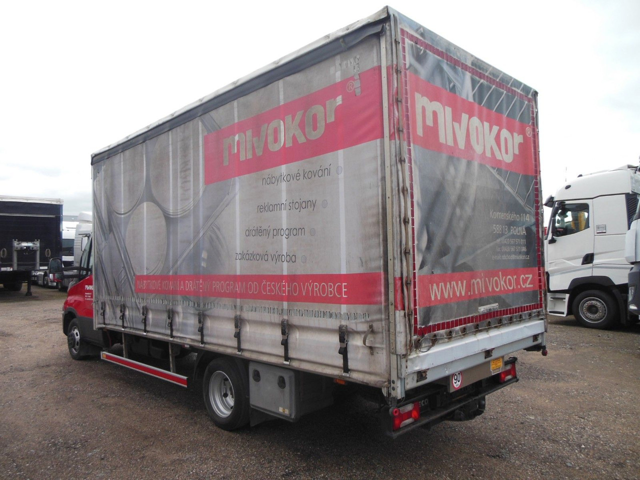 Iveco Daily 50C18, 10 Paletten - Furgoneta con caja de lona: foto 4 Iveco Daily 50C18, 10 Paletten - Furgoneta con caja de lona: foto 4