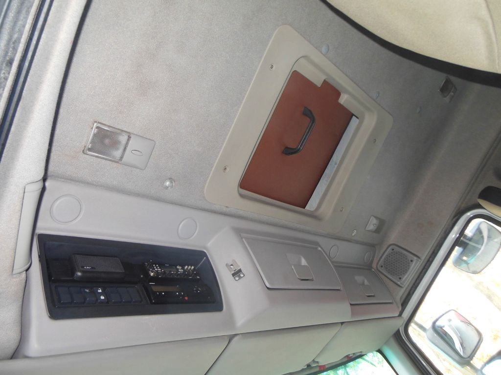 Camión caja abierta Renault MIDLUM DXI 180.08: foto 15
