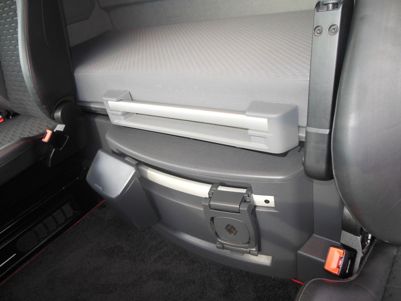 Leasing financiero de  Renault T 440, 6X2, D-HOLLANDIA, 23 PALETTEN, WIE NEUE! leasing Renault T 440, 6X2, D-HOLLANDIA, 23 PALETTEN, WIE NEUE!: foto 18
