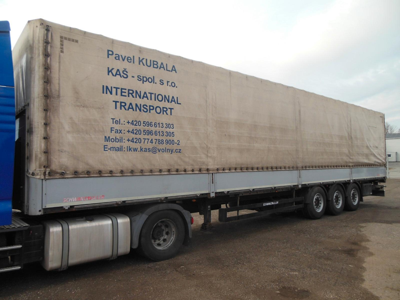 Schwarzmüller SPA 3/E, SAF, BORDWÄNDE, EDSCHA, LIFT ACHSE - Semirremolque lona: foto 2 Schwarzmüller SPA 3/E, SAF, BORDWÄNDE, EDSCHA, LIFT ACHSE - Semirremolque lona: foto 2