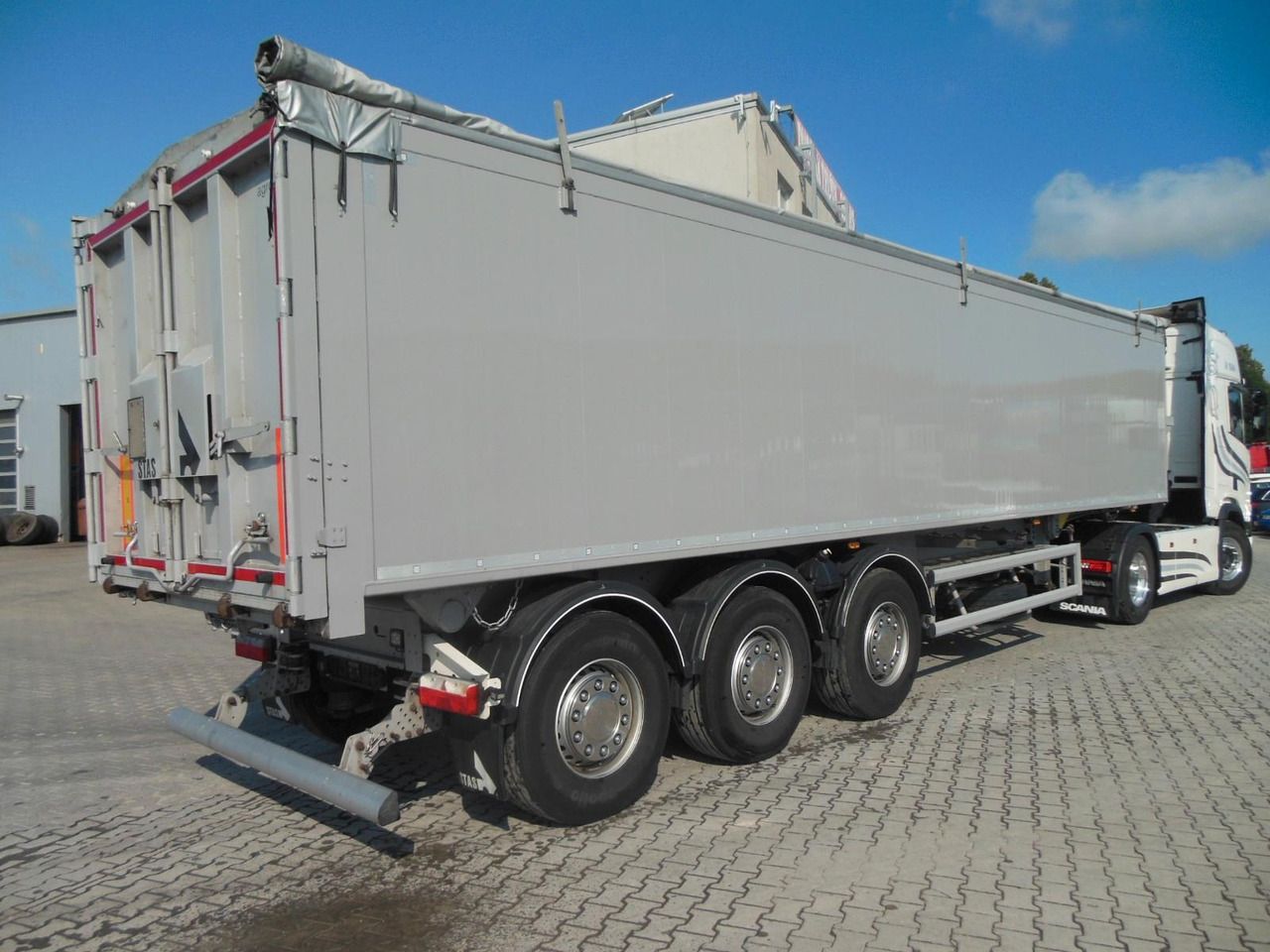 Stas S300CX, 49m3, ADR, 9 TONE ACHSEN,WIE NEUE-TOP!!! - Volquete semirremolque: foto 4 Stas S300CX, 49m3, ADR, 9 TONE ACHSEN,WIE NEUE-TOP!!! - Volquete semirremolque: foto 4