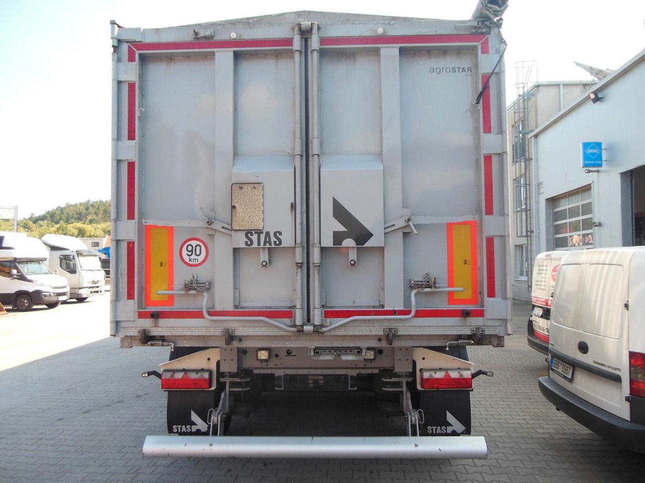 Stas S300CX, 49m3, ADR, 9 TONE ACHSEN,WIE NEUE-TOP!!! - Volquete semirremolque: foto 5 Stas S300CX, 49m3, ADR, 9 TONE ACHSEN,WIE NEUE-TOP!!! - Volquete semirremolque: foto 5