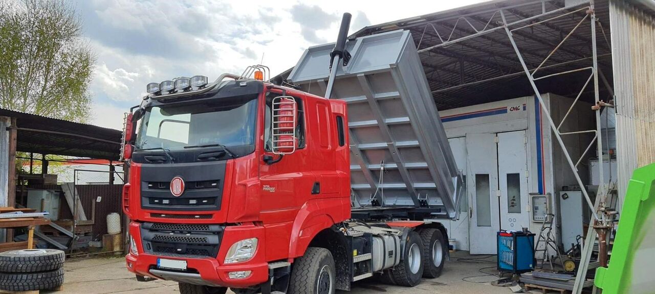 Tatra PHOENIX T530,6X6,RETARDER,KIPPER/SZM-UNIVERSAL - Volquete camión: foto 3 Tatra PHOENIX T530,6X6,RETARDER,KIPPER/SZM-UNIVERSAL - Volquete camión: foto 3