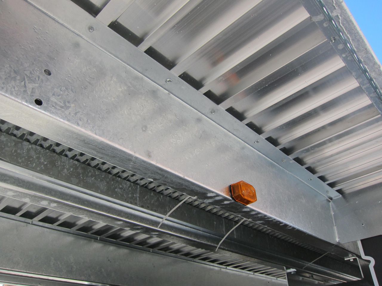Anssems MSX 3500 Multitransporter 405x200cm Aluboden 3500kg ONLINE AKTION - Remolque plataforma/ Caja abierta: foto 3 Anssems MSX 3500 Multitransporter 405x200cm Aluboden 3500kg ONLINE AKTION - Remolque plataforma/ Caja abierta: foto 3
