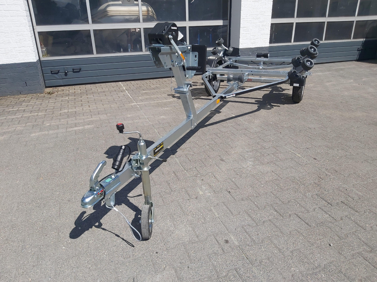 Brenderup Bootsanhänger Schlauchbootanhänger 150600UB RBX 600kg Januar online Aktion - Remolque para barco: foto 1 Brenderup Bootsanhänger Schlauchbootanhänger 150600UB RBX 600kg Januar online Aktion - Remolque para barco: foto 1