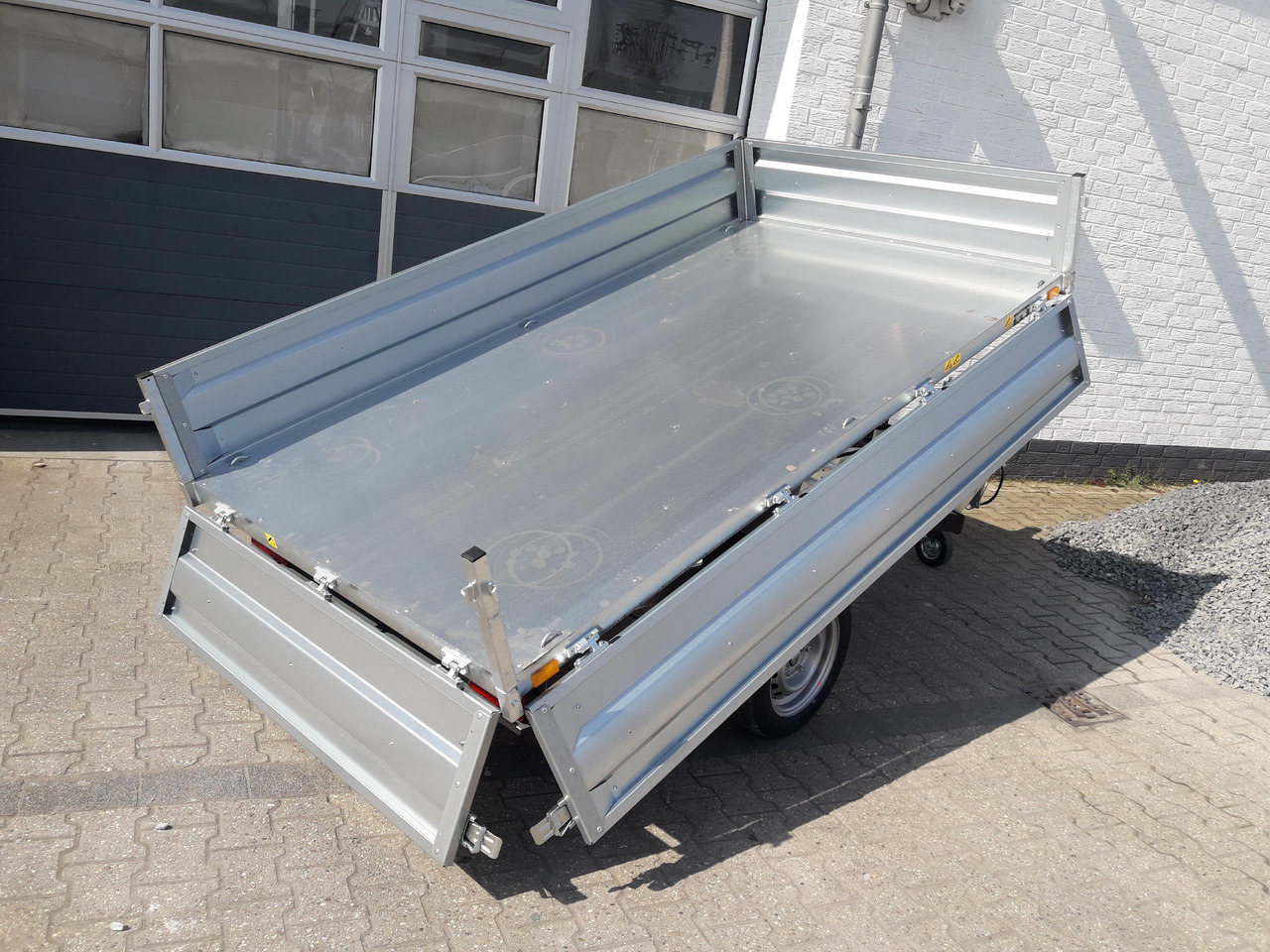 Brenderup Kipper BT 4260 SB 259x143x35cm Stahlwände Stahlboden (S) 1800kg - Volquete remolque: foto 4 Brenderup Kipper BT 4260 SB 259x143x35cm Stahlwände Stahlboden (S) 1800kg - Volquete remolque: foto 4