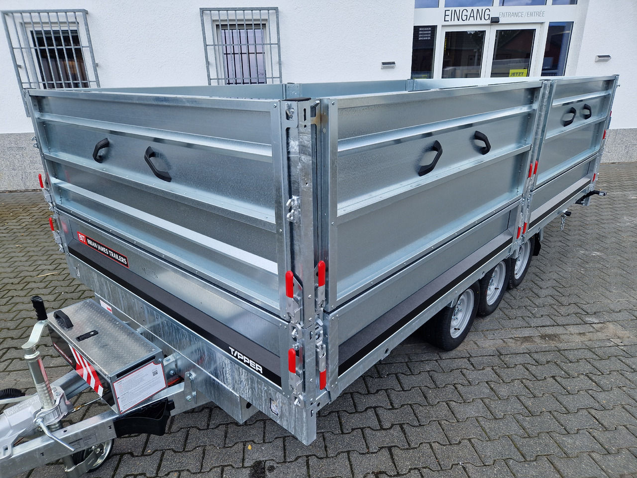 Brian James Trailer Tipper 400x200x100cm Aufsatz elektro blackline LED Tridem 3500kg Modell 24 - Volquete remolque: foto 3 Brian James Trailer Tipper 400x200x100cm Aufsatz elektro blackline LED Tridem 3500kg Modell 24 - Volquete remolque: foto 3
