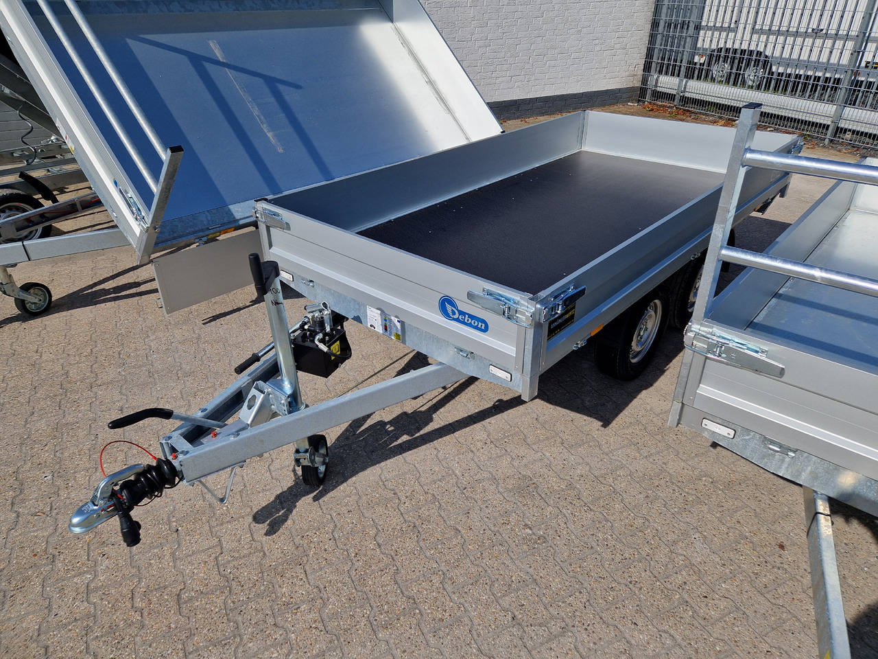 Cheval Liberte Debon Kipper PW 1.2 20 ECO 306x155x30cm 2000kg Modell 2024 - Volquete remolque: foto 2 Cheval Liberte Debon Kipper PW 1.2 20 ECO 306x155x30cm 2000kg Modell 2024 - Volquete remolque: foto 2