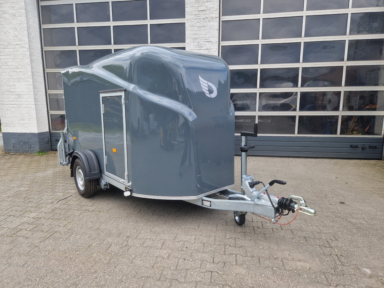 Caja cerrada remolque Debon Cargo 1300 300x152x168cm irongrey Seitentür 1300kg Pullman 100km/H: foto 16