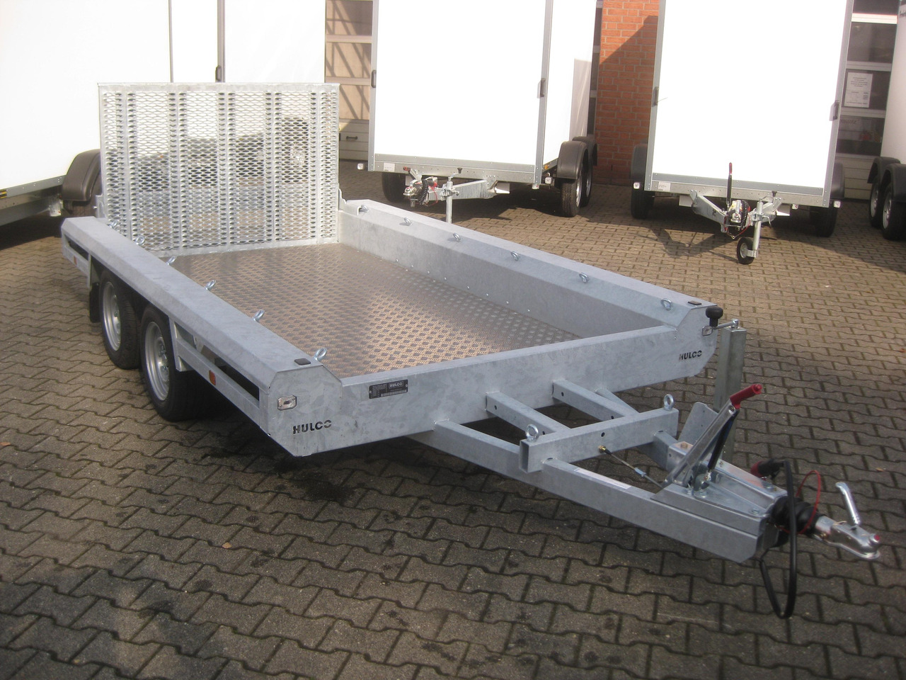 HULCO TERRAX Aluboden 294x150x27cm Heckrampe 100cm (M) 3000kg Abverkauf - Remolque porta maquinaria: foto 5 HULCO TERRAX Aluboden 294x150x27cm Heckrampe 100cm (M) 3000kg Abverkauf - Remolque porta maquinaria: foto 5
