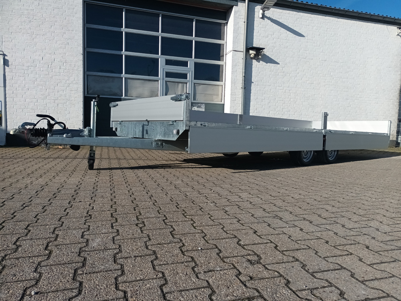 Remolque plataforma/ Caja abierta Hochlader 606x200x30cm 13" niedrig Fahrgestell Lfh: 63cm (XXXL) 3500kg: foto 8