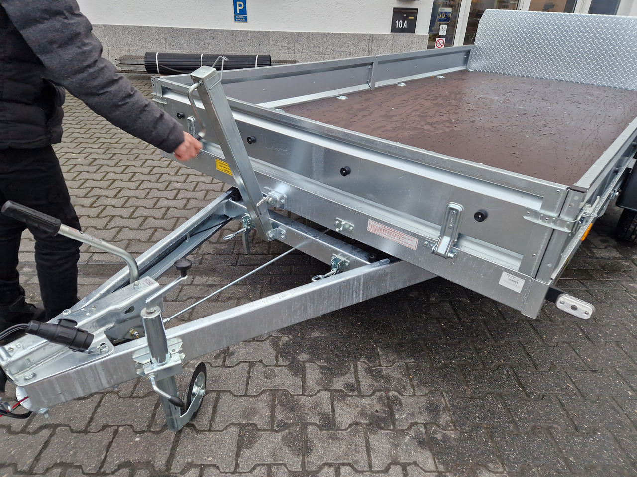 Kleinfahrzeug Universal Transporter Multi XL easyload UNI N18-380m18 (L) 1800kg Modell 2025 - Remolque plataforma/ Caja abierta: foto 5 Kleinfahrzeug Universal Transporter Multi XL easyload UNI N18-380m18 (L) 1800kg Modell 2025 - Remolque plataforma/ Caja abierta: foto 5