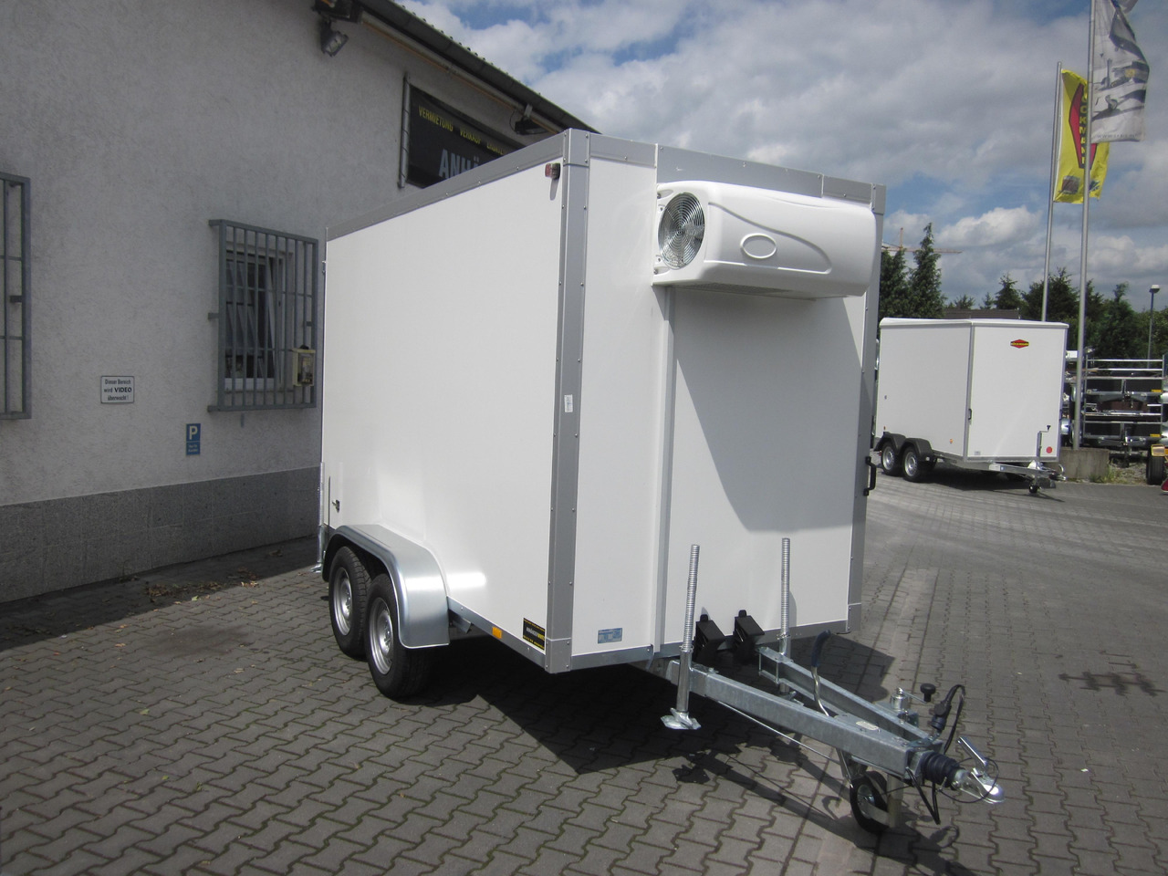 Kühlanhänger AZKF 2735/155 343x154x200cm GOVI Kühlaggregat 4 Iso 60 Frioliner Juli Aktion - Frigorífico remolque: foto 5 Kühlanhänger AZKF 2735/155 343x154x200cm GOVI Kühlaggregat 4 Iso 60 Frioliner Juli Aktion - Frigorífico remolque: foto 5