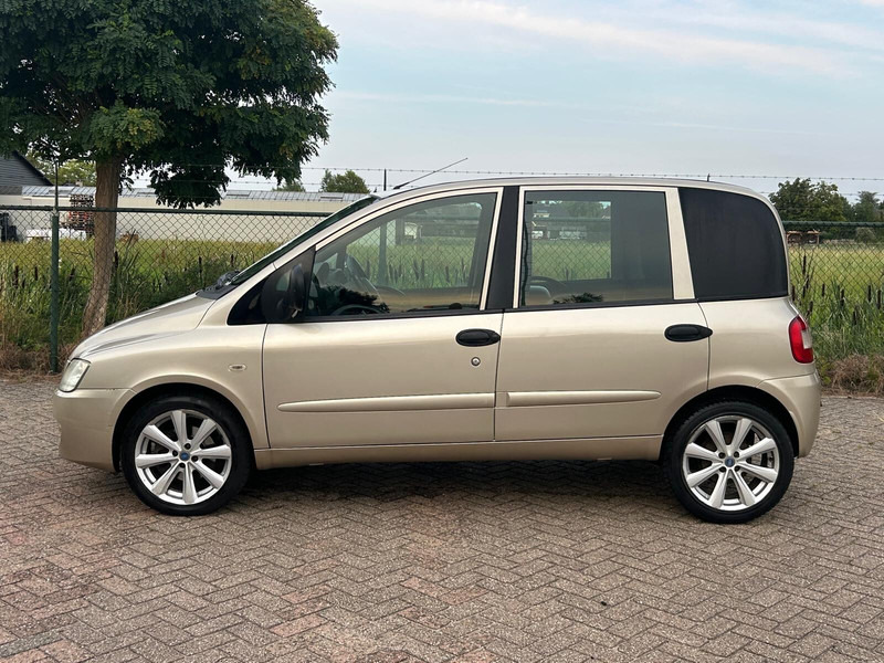 Fiat Multipla 1.9 EURO 4 DIESEL VAN - Furgoneta pequeña: foto 2 Fiat Multipla 1.9 EURO 4 DIESEL VAN - Furgoneta pequeña: foto 2