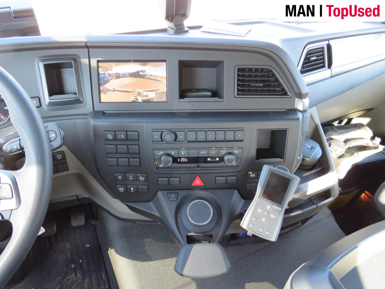 Volquete camión MAN TGS 41.480 8x4 BB CH Schmitz Muldenkipper Retarder: foto 6