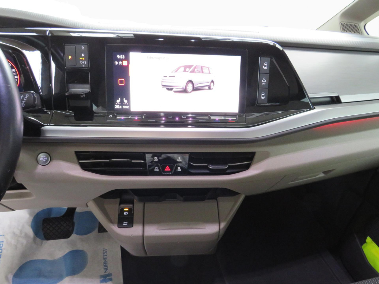 VOLKSWAGEN T7 Multivan 2.0 TDI 110 kW Life Navi LED Klima - Coche: foto 4 VOLKSWAGEN T7 Multivan 2.0 TDI 110 kW Life Navi LED Klima - Coche: foto 4