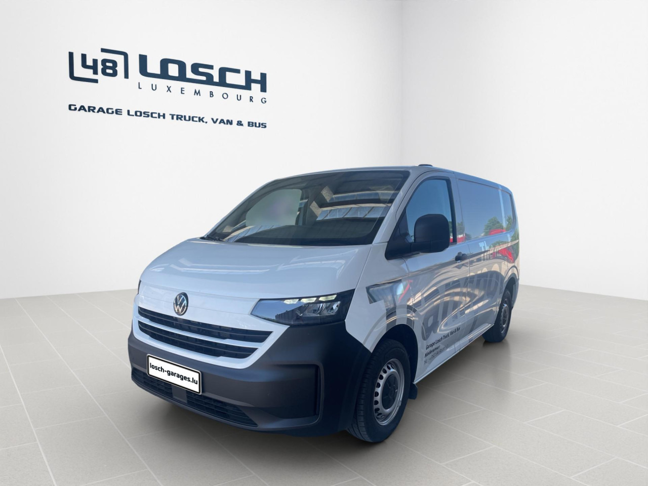 VOLKSWAGEN T7 Transporter 2.0 TDI 81 kW Kasten Klima ZV - Furgoneta pequeña: foto 1 VOLKSWAGEN T7 Transporter 2.0 TDI 81 kW Kasten Klima ZV - Furgoneta pequeña: foto 1