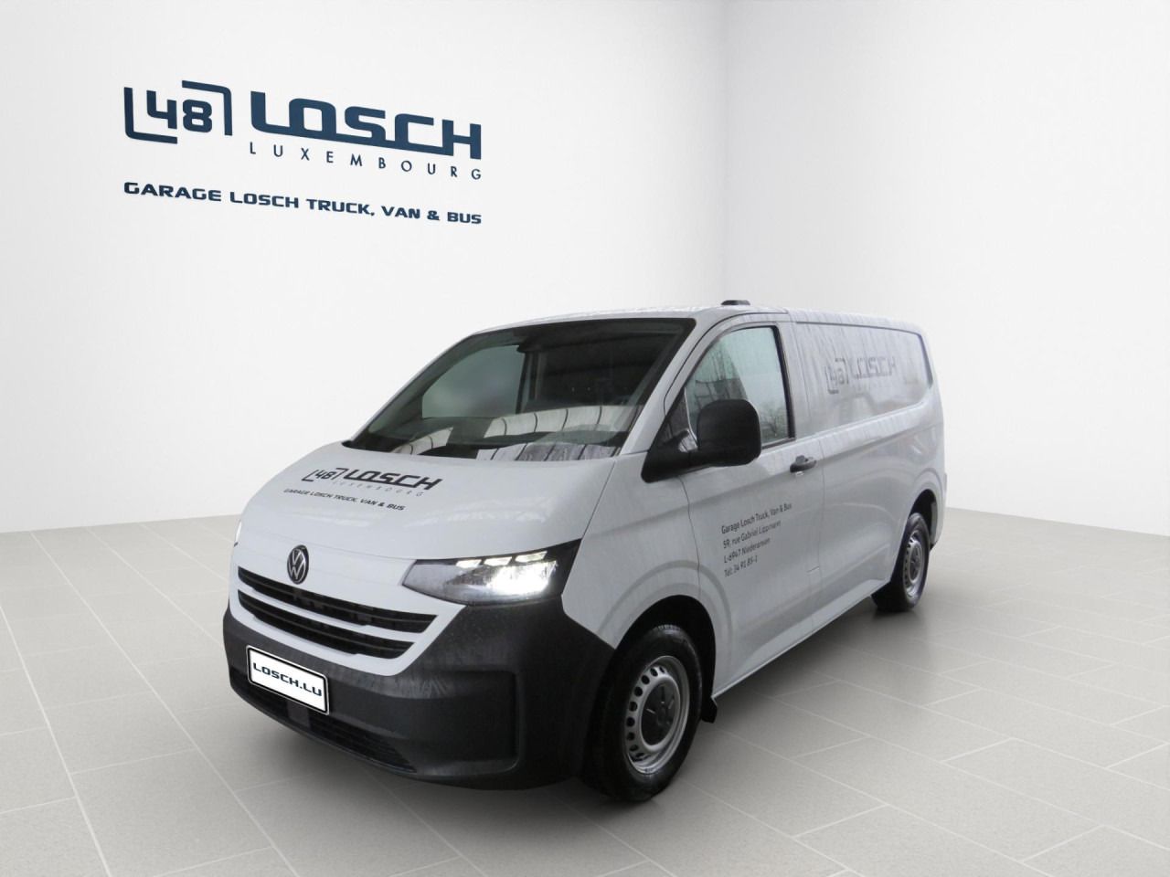 VOLKSWAGEN T7 Transporter Kasten KR 2.0 TDI 81 kW Klima ZV - Furgoneta pequeña: foto 1 VOLKSWAGEN T7 Transporter Kasten KR 2.0 TDI 81 kW Klima ZV - Furgoneta pequeña: foto 1
