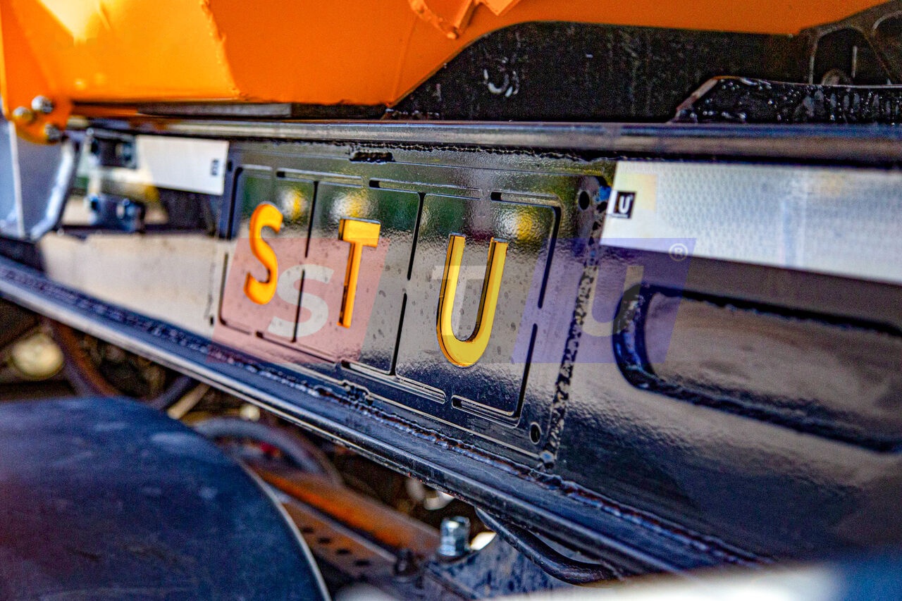 STU 4 AXLE TIPPER TRAILER / 4 ESSİEUX BENNE REMORQUE - Volquete semirremolque: foto 4 STU 4 AXLE TIPPER TRAILER / 4 ESSİEUX BENNE REMORQUE - Volquete semirremolque: foto 4