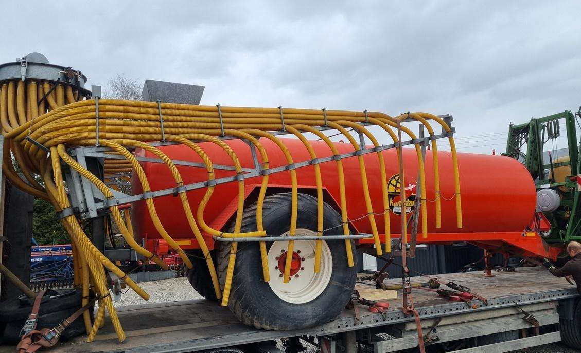 Kimadan 10000 - Cuba de purín: foto 2 Kimadan 10000 - Cuba de purín: foto 2