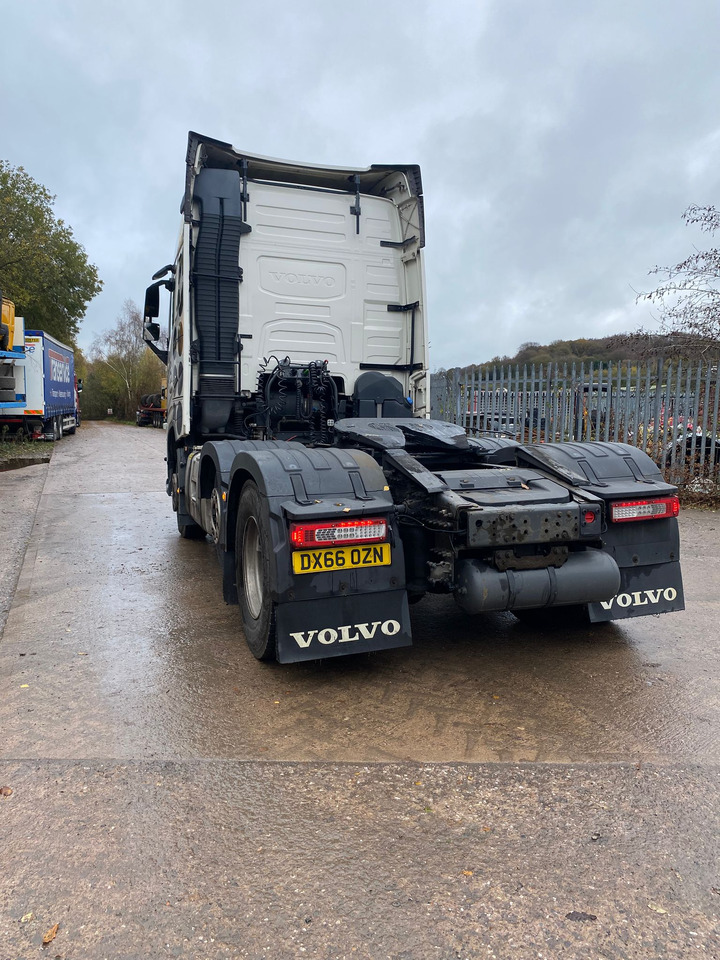 Volvo FH 500 - Cabeza tractora: foto 4 Volvo FH 500 - Cabeza tractora: foto 4