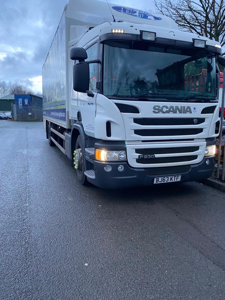 Scania P230 4x2 - Furgoneta: foto 1 Scania P230 4x2 - Furgoneta: foto 1