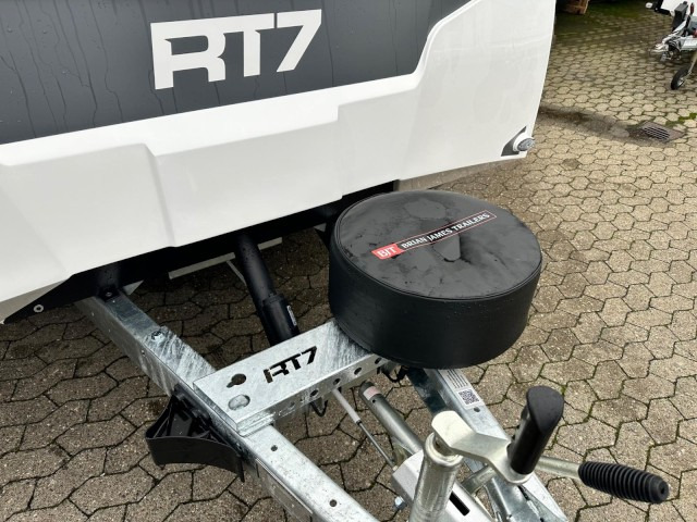 Leasing financiero de  Brian James Race Transporter 7, RT7 397-6023-35-3-10-W, 6000 x 2300 mm, 3,5 to. leasing Brian James Race Transporter 7, RT7 397-6023-35-3-10-W, 6000 x 2300 mm, 3,5 to.: foto 6