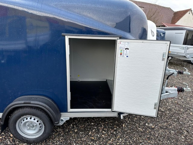 Cheval Liberte Debon Fourgon Cargo 2 Poly + Türe blau 1300 kg, 100 km/h, 300x155x168cm - Caja cerrada remolque: foto 4 Cheval Liberte Debon Fourgon Cargo 2 Poly + Türe blau 1300 kg, 100 km/h, 300x155x168cm - Caja cerrada remolque: foto 4