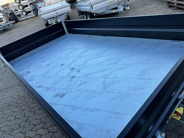 Humbaur 3-Seitenkipper HTK 3500.31 Alu black edition , 3140 x 1750 x 350 mm, 3,5 to. - Volquete remolque: foto 4 Humbaur 3-Seitenkipper HTK 3500.31 Alu black edition , 3140 x 1750 x 350 mm, 3,5 to. - Volquete remolque: foto 4