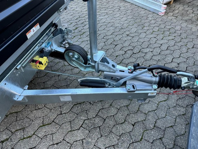 Humbaur 3-Seitenkipper HTK 3500.31 Alu black edition , 3140 x 1750 x 350 mm, 3,5 to. - Volquete remolque: foto 3 Humbaur 3-Seitenkipper HTK 3500.31 Alu black edition , 3140 x 1750 x 350 mm, 3,5 to. - Volquete remolque: foto 3