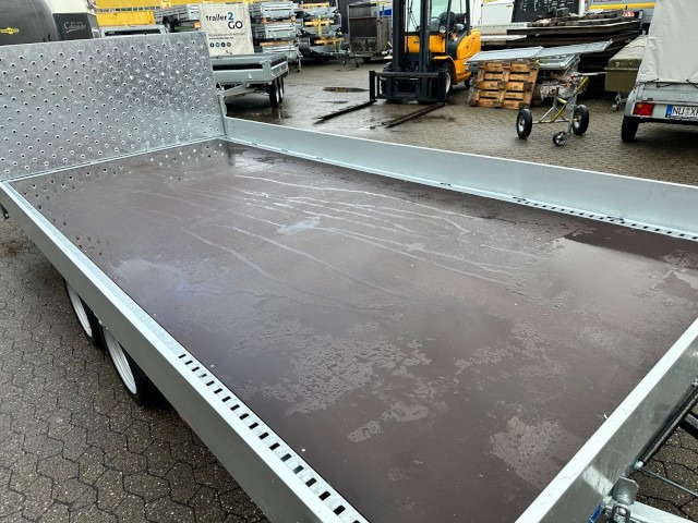 Humbaur Allcomfort MTKA 30 42 22 3,0 to. 4200x2180x200mm - Remolque de coche: foto 3 Humbaur Allcomfort MTKA 30 42 22 3,0 to. 4200x2180x200mm - Remolque de coche: foto 3