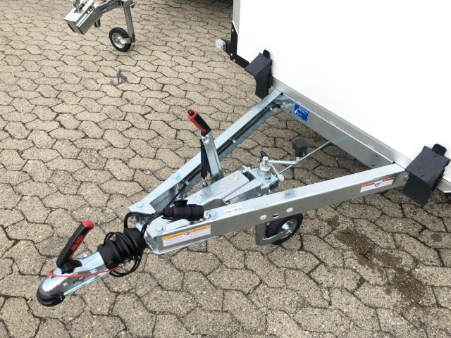 Humbaur Koffer HK 132513-13P, 100 km/h 1,3 t. 2510 x 1310 x 1400 mm - Caja cerrada remolque: foto 2 Humbaur Koffer HK 132513-13P, 100 km/h 1,3 t. 2510 x 1310 x 1400 mm - Caja cerrada remolque: foto 2