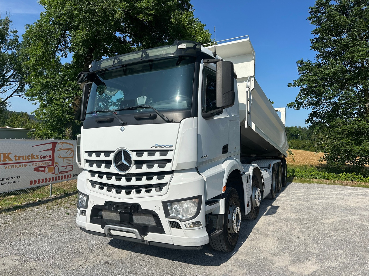 MERCEDES-BENZ Arocs 4451 10x4 Kipper - Volquete camión: foto 1 MERCEDES-BENZ Arocs 4451 10x4 Kipper - Volquete camión: foto 1