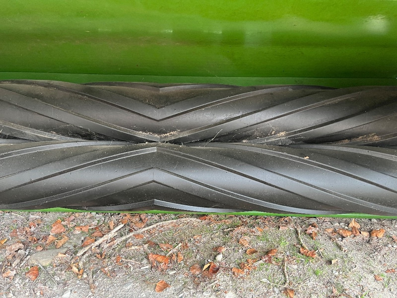 Krone Easy Cut R 280 CR - Segadora: foto 5 Krone Easy Cut R 280 CR - Segadora: foto 5