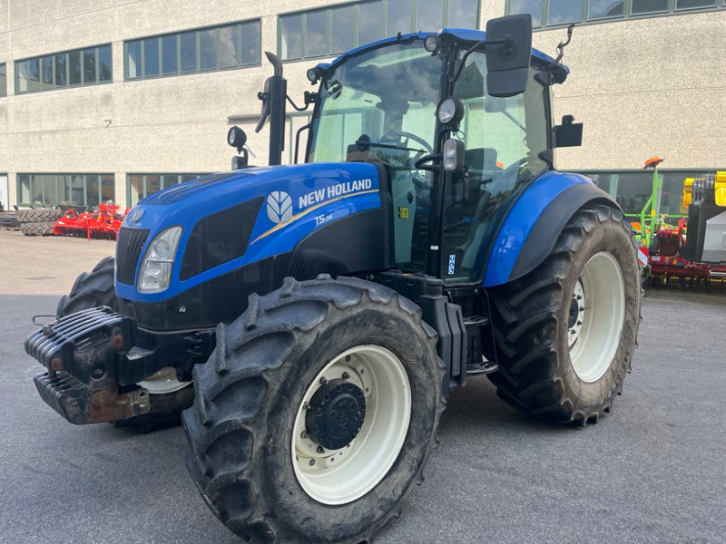 New Holland T 5.95 DC - Tractor: foto 3 New Holland T 5.95 DC - Tractor: foto 3