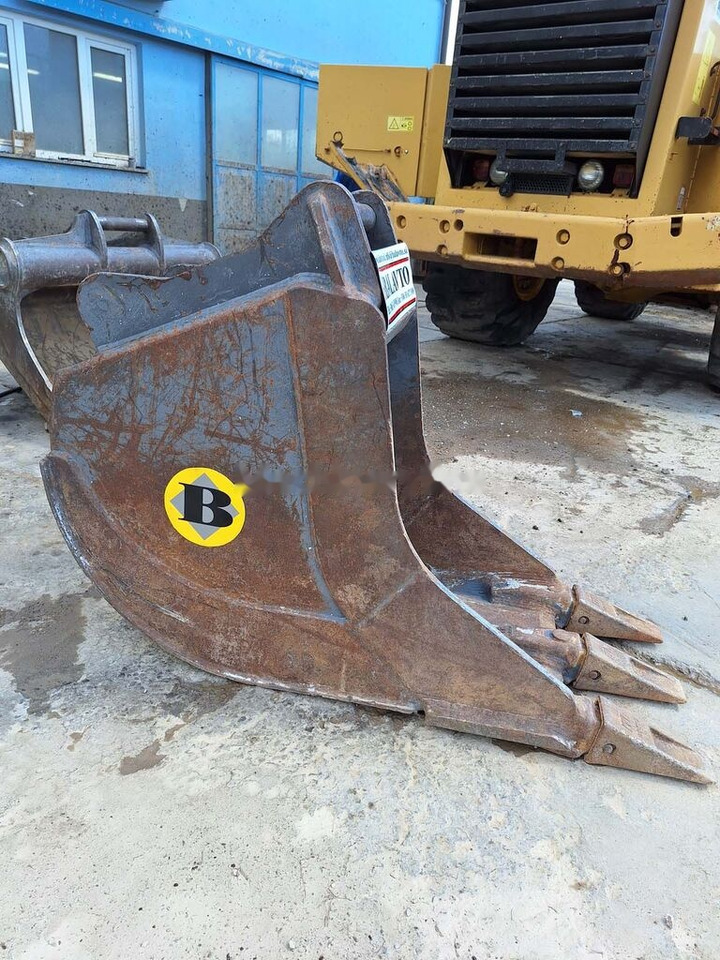 Balavto Trenching bucket 600 mm S60 - Cazo para excavadora: foto 3 Balavto Trenching bucket 600 mm S60 - Cazo para excavadora: foto 3