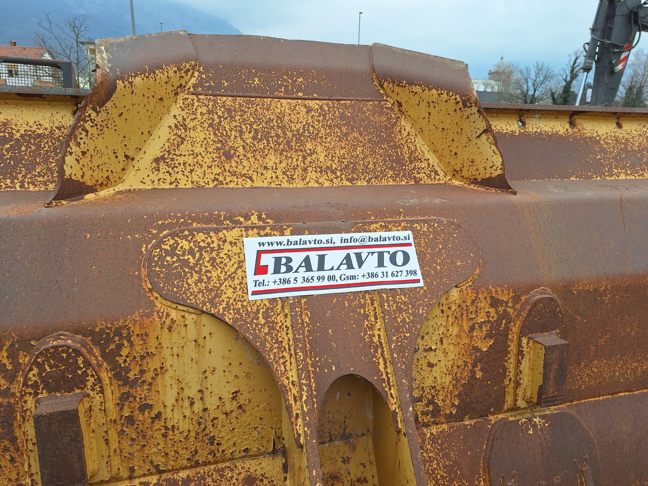 Caterpillar Loader bucket 3300 mm - Cazo cargador: foto 4 Caterpillar Loader bucket 3300 mm - Cazo cargador: foto 4
