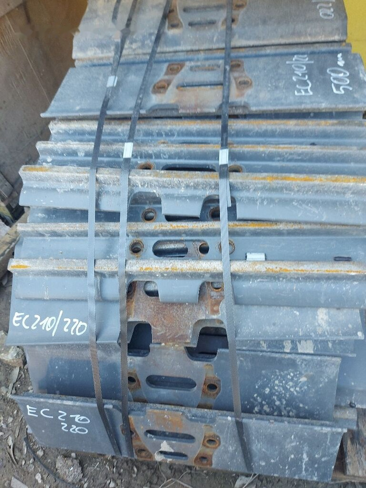 Grouser pads 600 mm Daewoo-Doosan DX225 NLC, Daewoo-Doosan Solar 220, Daewoo-Doosan Solar 225, Hitachi ZX180 LC, Hitachi ZX240, Hyundai HX180 HIGH WALKER, Komatsu PC150 LC, Komatsu PC160, Komatsu PC - Oruga para Excavadora: foto 3 Grouser pads 600 mm Daewoo-Doosan DX225 NLC, Daewoo-Doosan Solar 220, Daewoo-Doosan Solar 225, Hitachi ZX180 LC, Hitachi ZX240, Hyundai HX180 HIGH WALKER, Komatsu PC150 LC, Komatsu PC160, Komatsu PC - Oruga para Excavadora: foto 3